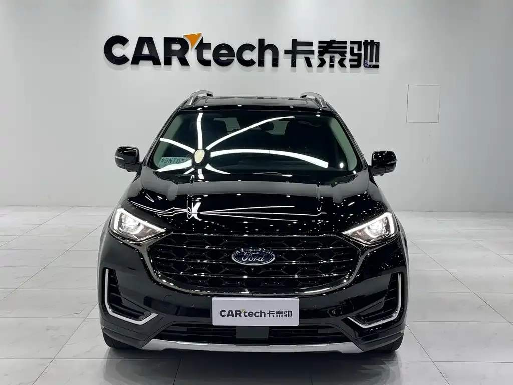 Ford Edge 2022 из CN, фото 2