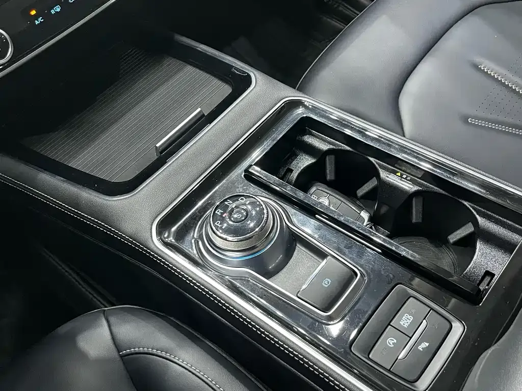 Ford Edge 2022 из CN, фото 7