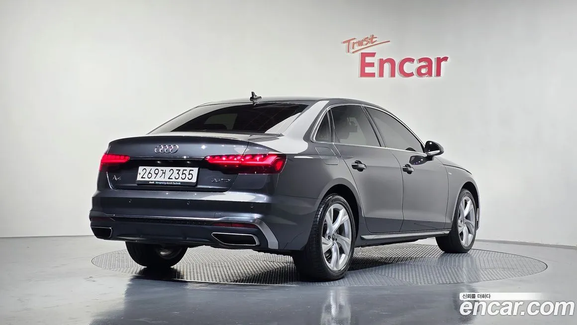 Audi A4 2022 из KR, фото 2