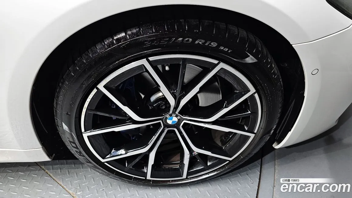 BMW 5-Series 2022 из KR, фото 5
