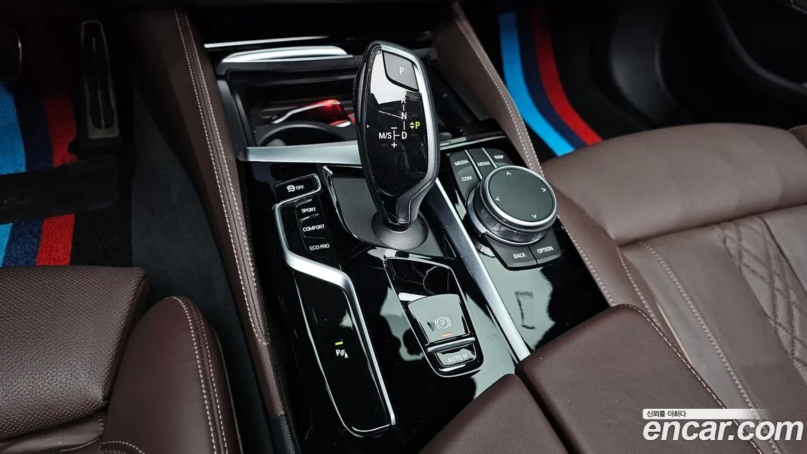 BMW 5-Series 2022 из KR, фото 9