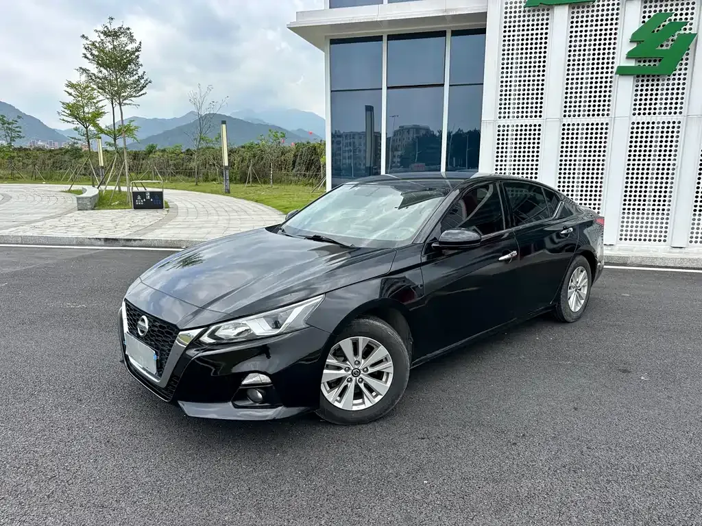 Nissan Teana 2022 из CN, фото 3
