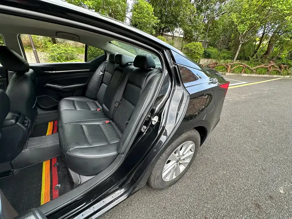 Nissan Teana 2022 из CN, фото 9