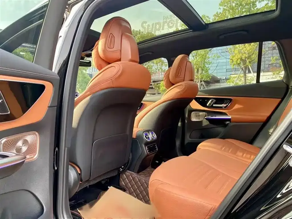 Mercedes-Benz GLC 2024 из CN, фото 10