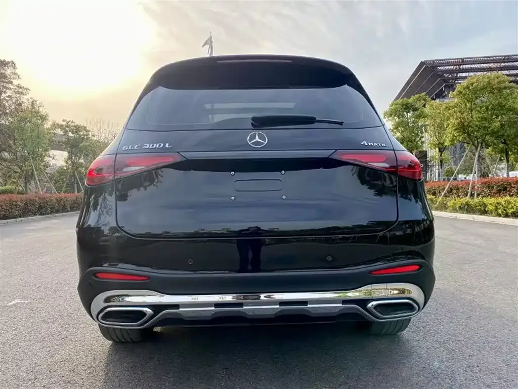 Mercedes-Benz GLC 2024 из CN, фото 6