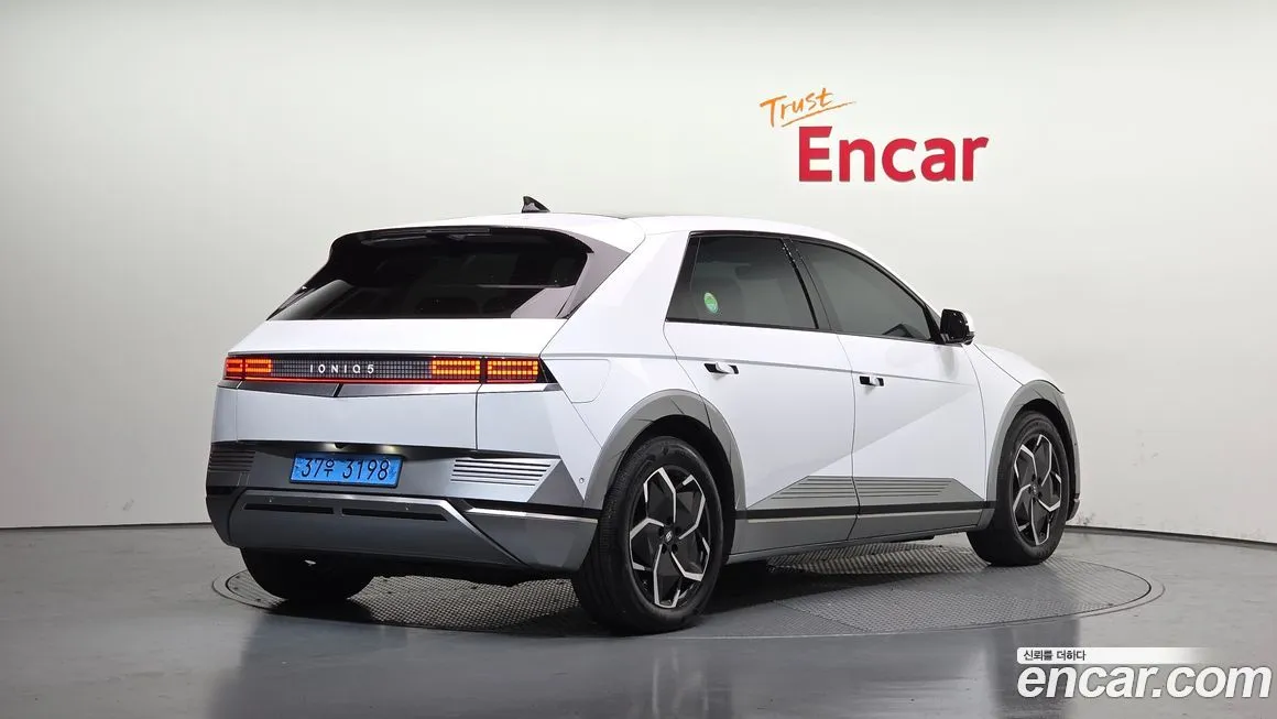 Hyundai Ioniq5 2023 из KR, фото 2