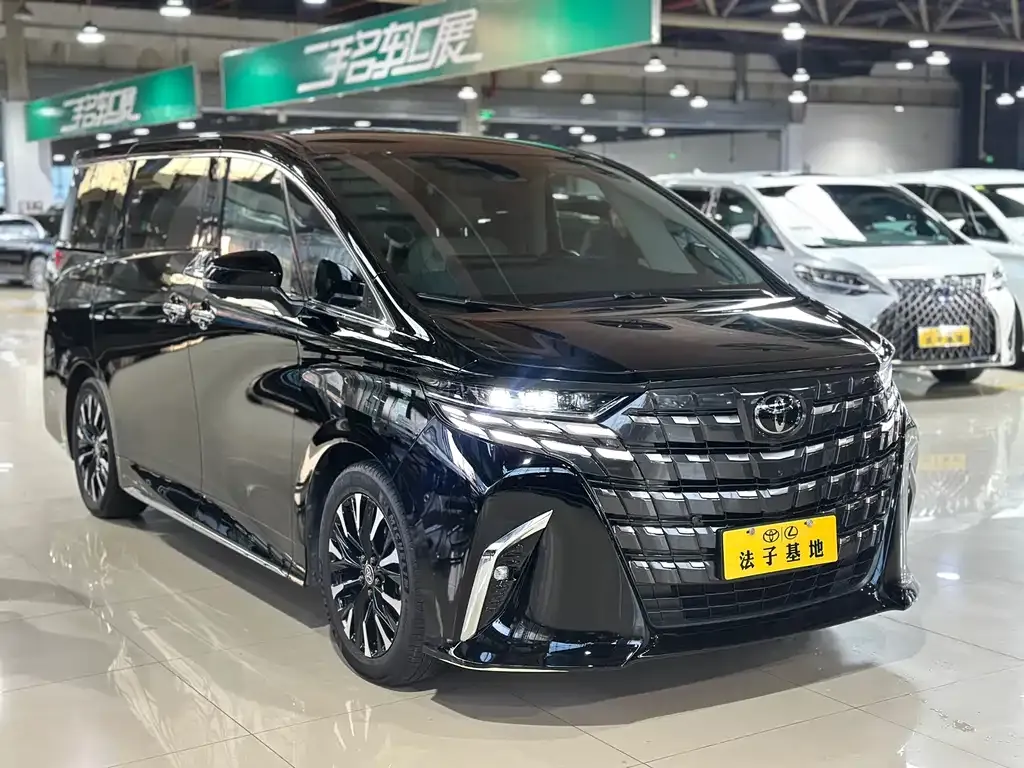 Toyota Alphard 2024 из CN, фото 4