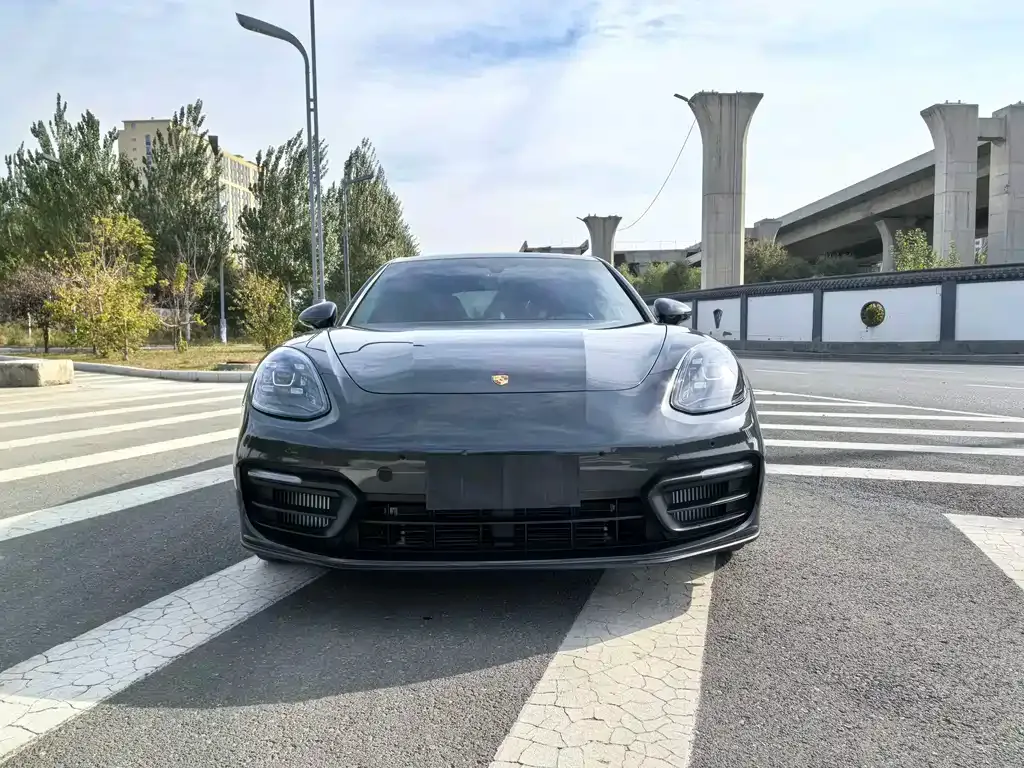 Porsche Panamera 2023 из CN, фото 2