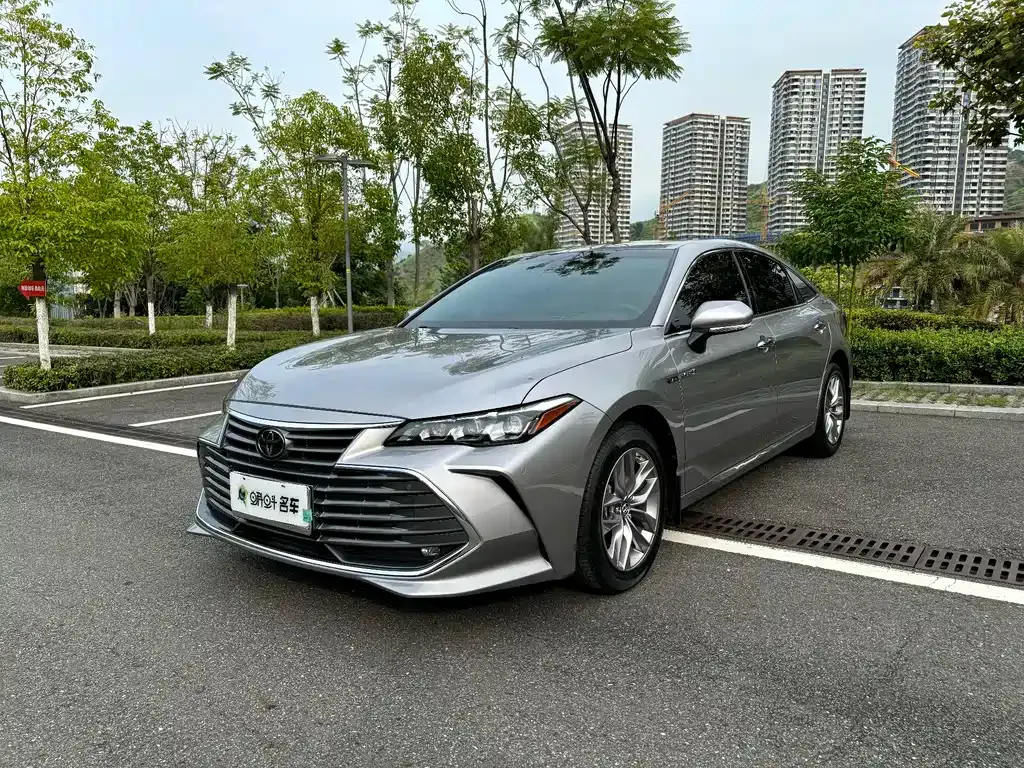Toyota Avalon 2021 из CN, фото 1