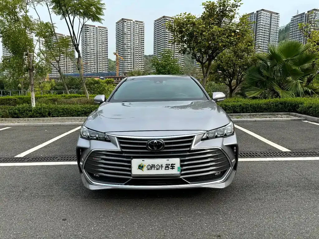 Toyota Avalon 2021 из CN, фото 2