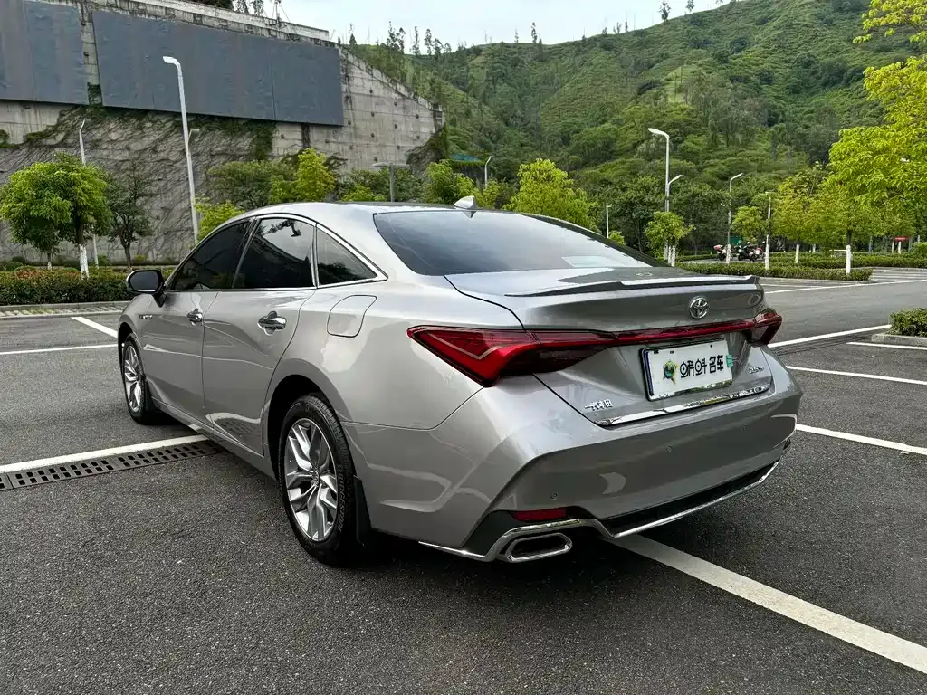 Toyota Avalon 2021 из CN, фото 4