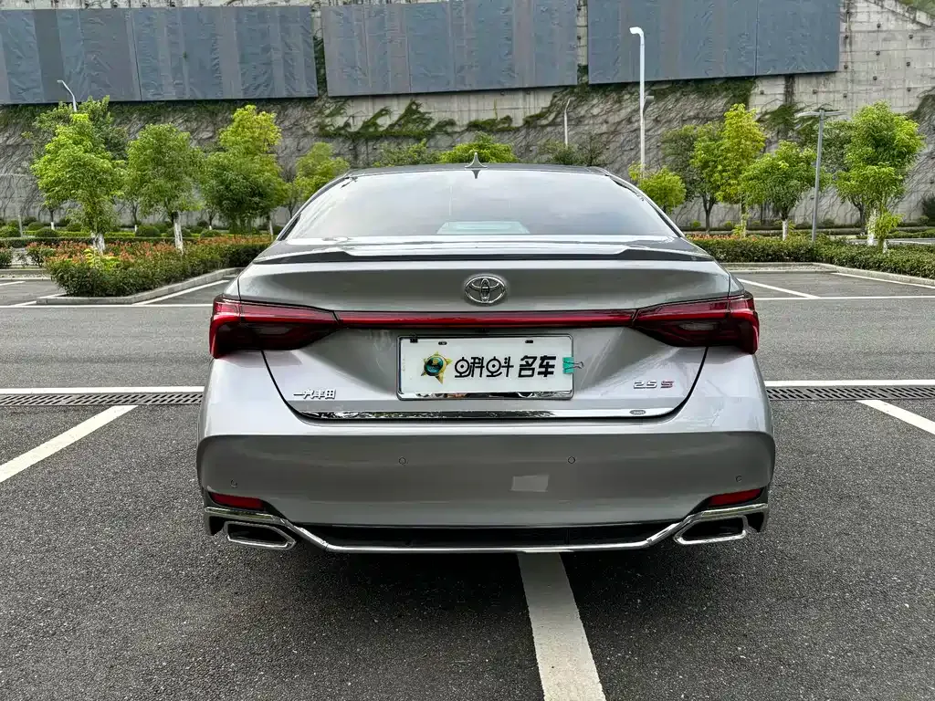 Toyota Avalon 2021 из CN, фото 5