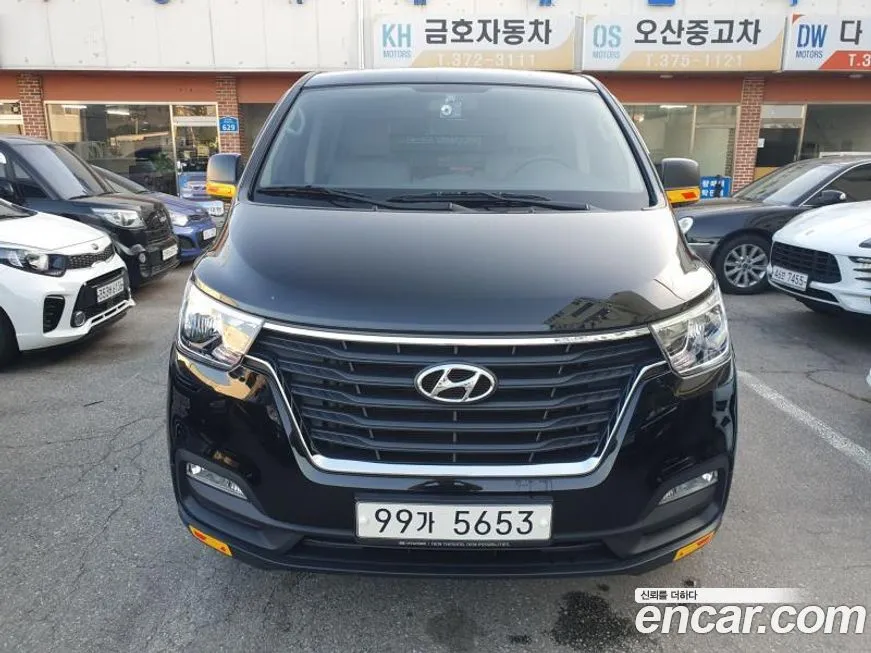 Hyundai Starex 2021 из KR, фото 2