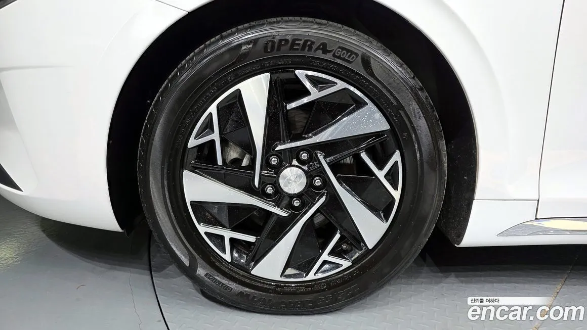 Hyundai Grandeur 2022 из KR, фото 5