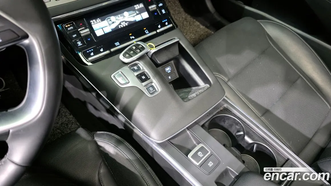 Hyundai Grandeur 2022 из KR, фото 9