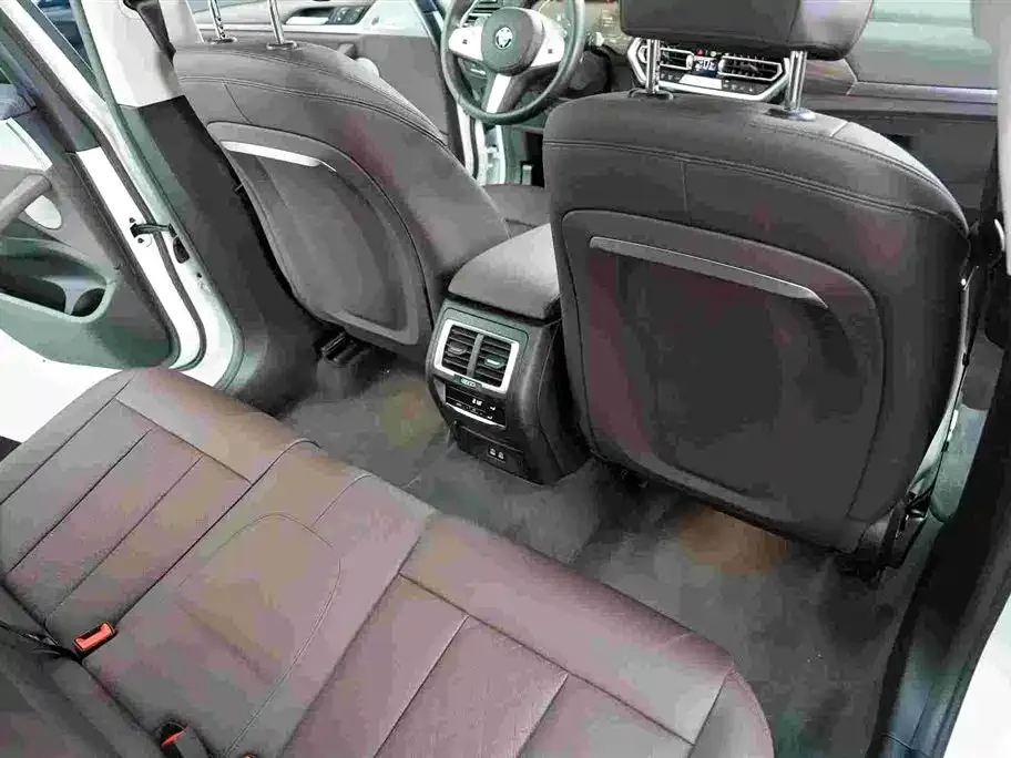 BMW X3 2024 из CN, фото 8