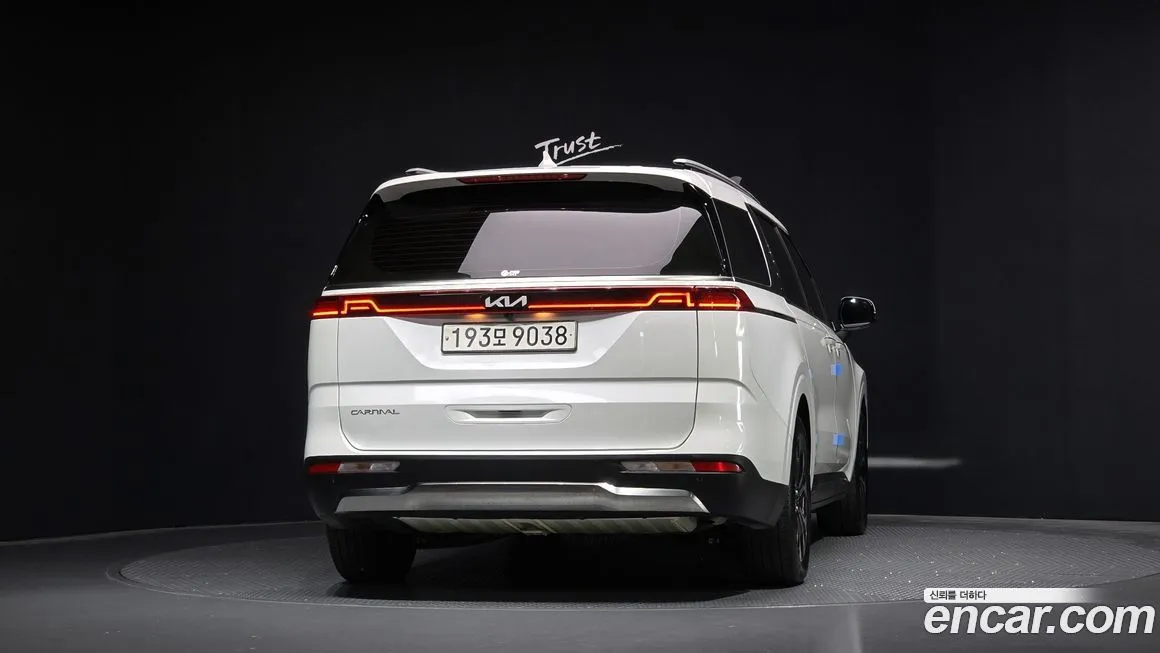 Kia Carnival 2023 из KR, фото 4