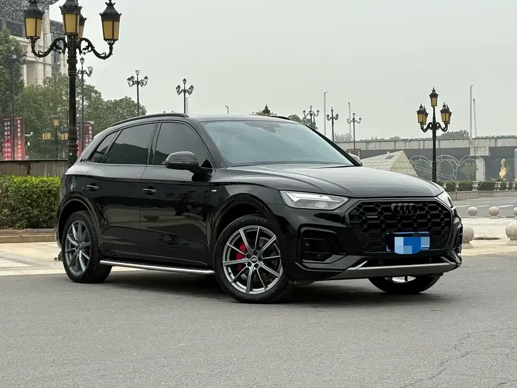Audi Q5L 2023 из CN, фото 3
