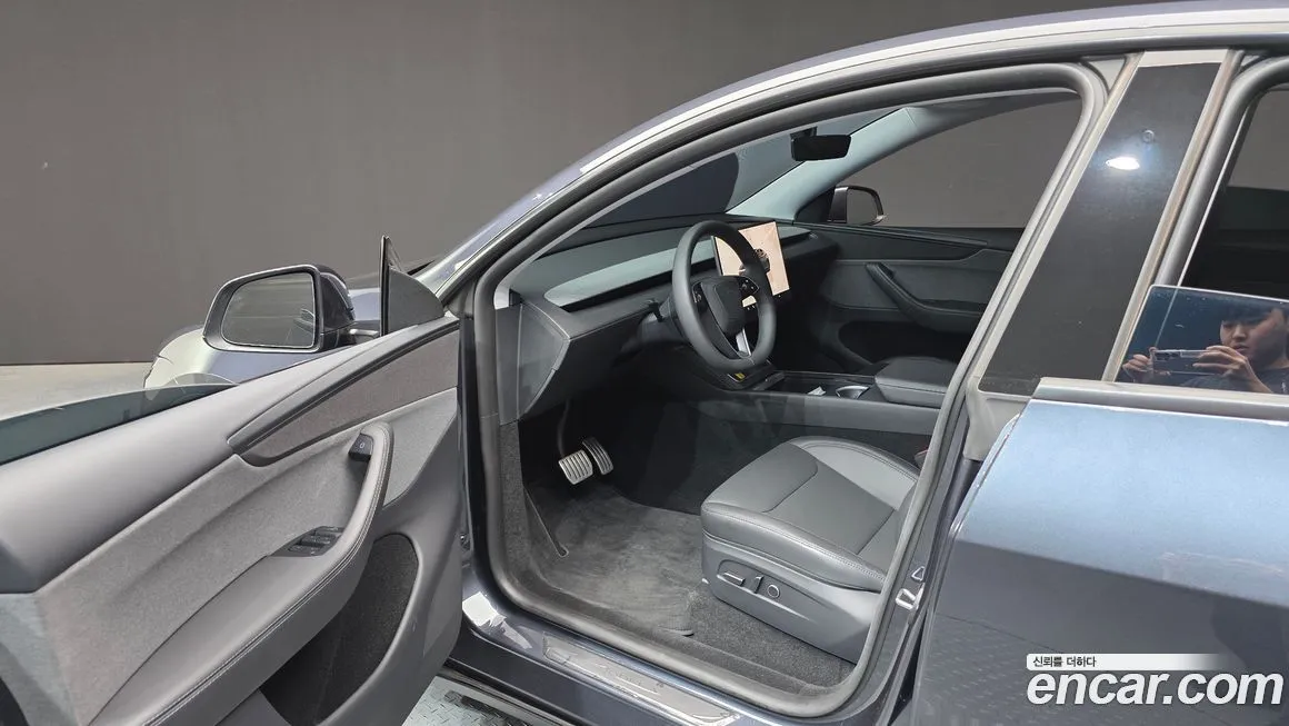 Tesla Model Y 2025 из KR, фото 10