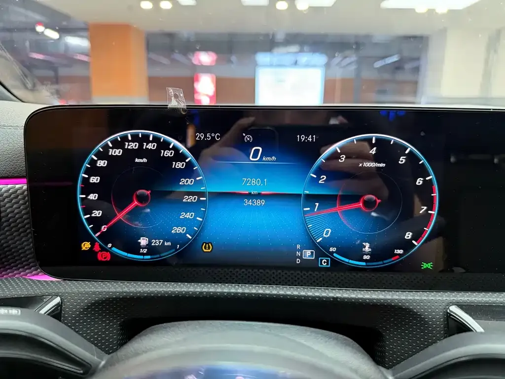 Mercedes-Benz A-Class 2022 из CN, фото 5