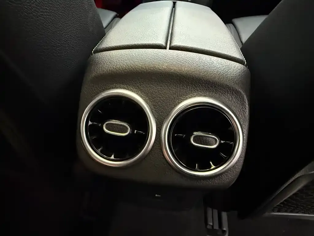Mercedes-Benz A-Class 2022 из CN, фото 7