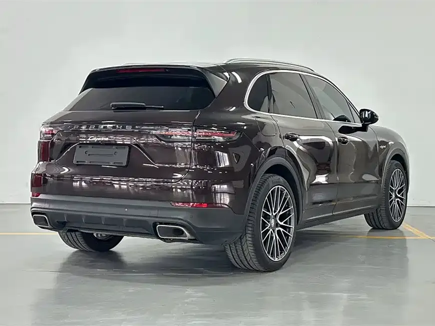 Porsche Cayenne Hybrid 2021 из CN, фото 3