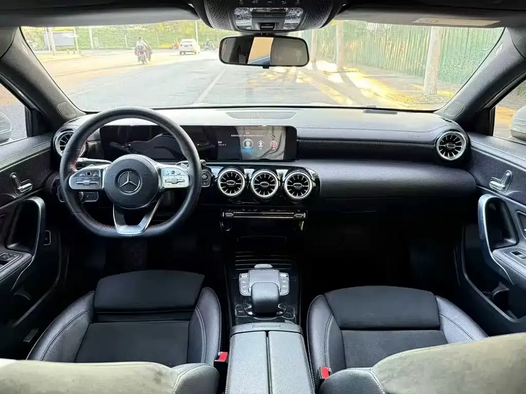 Mercedes-Benz A-Class 2021 из CN, фото 5