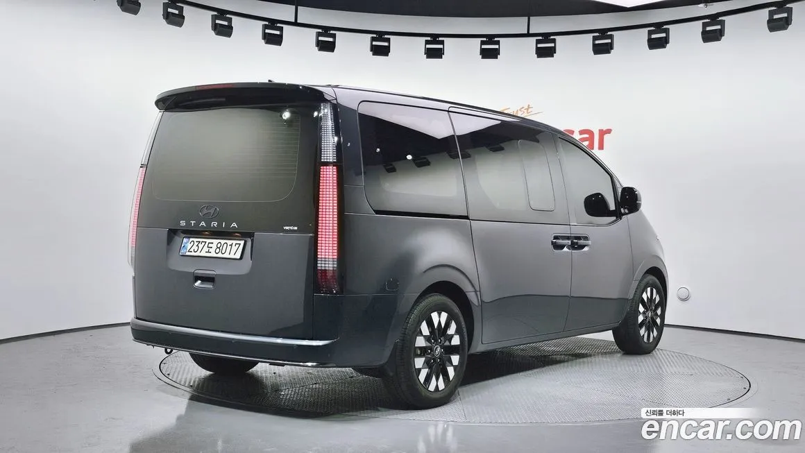 Hyundai Staria 2025 из KR, фото 2
