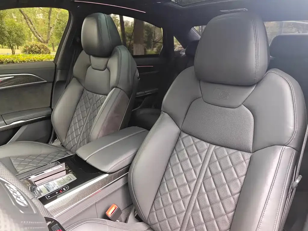 Audi S8 2021 из CN, фото 8