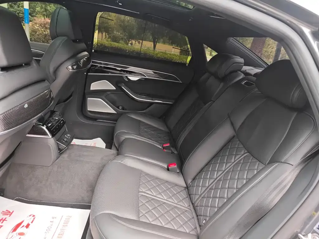 Audi S8 2021 из CN, фото 9
