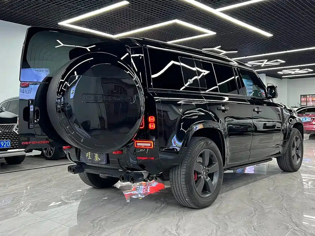 Land Rover Defender 2024 из CN, фото 5