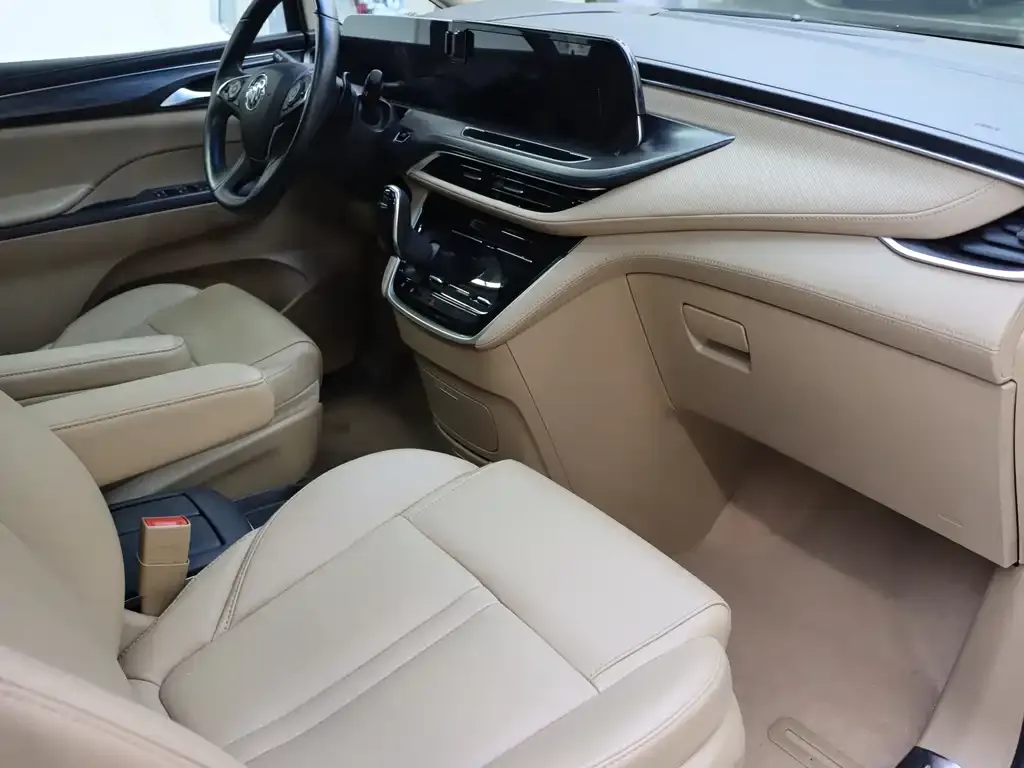 Buick GL8 2021 из CN, фото 8