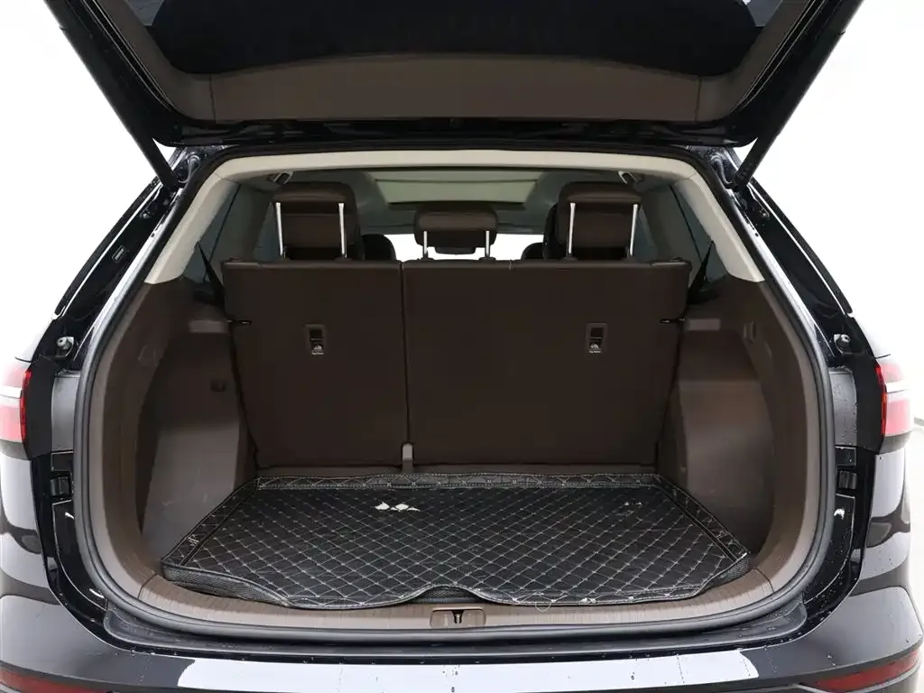 Volkswagen Viloran 2023 из CN, фото 6