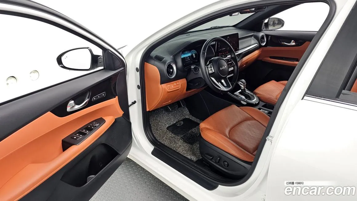 Kia K3 2024 из KR, фото 10