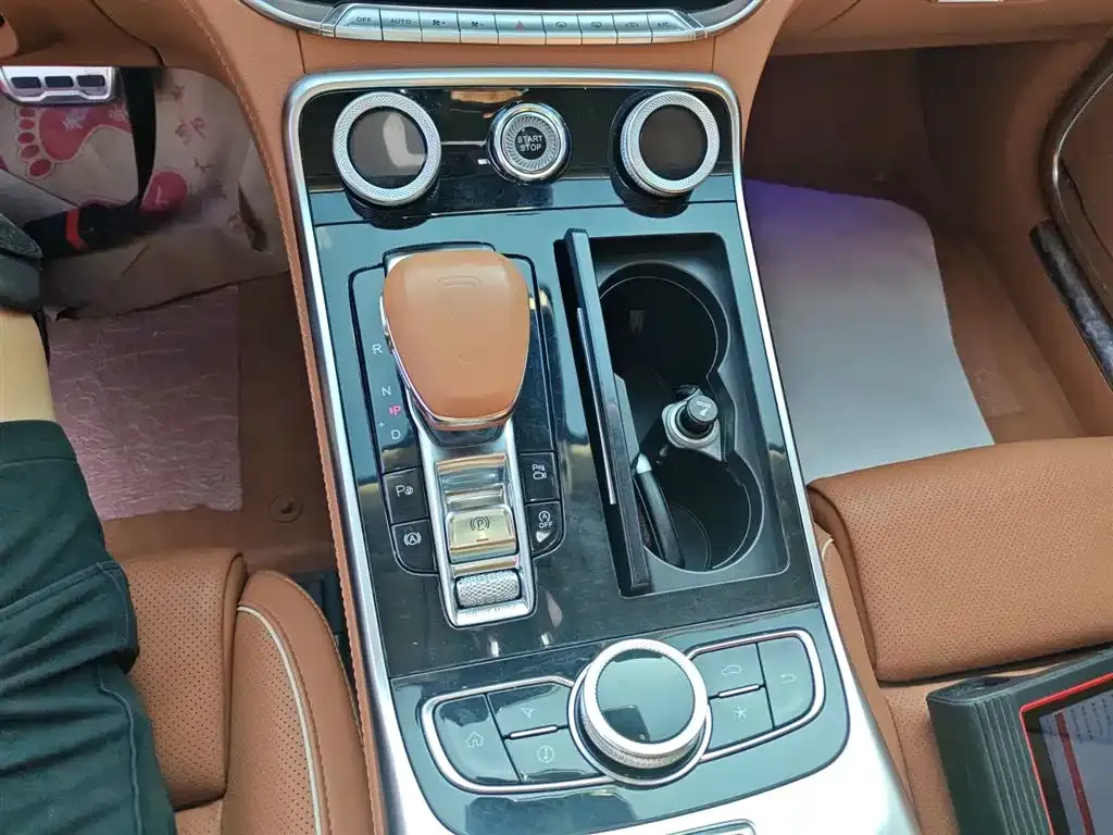 Hongqi H9 2022 из CN, фото 6