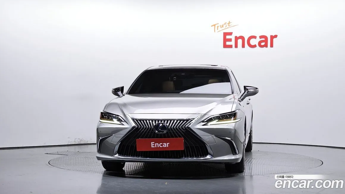 Lexus ES 2021 из KR, фото 3