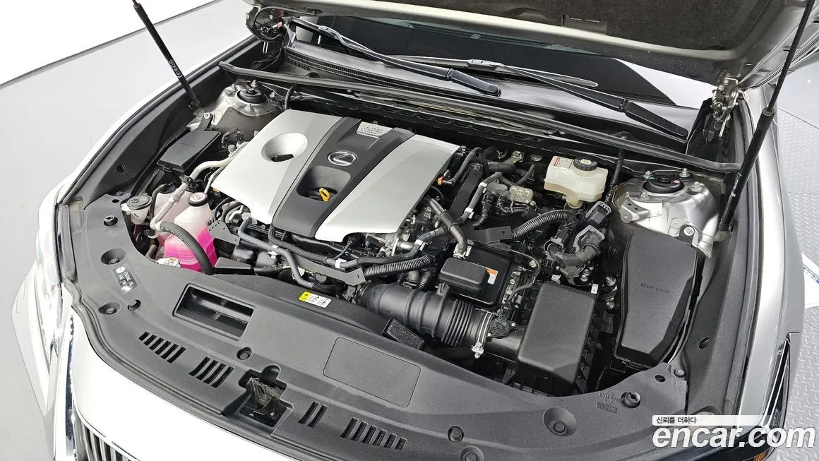 Lexus ES 2021 из KR, фото 6