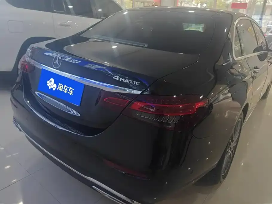 Mercedes-Benz E-Class 2023 из CN, фото 3