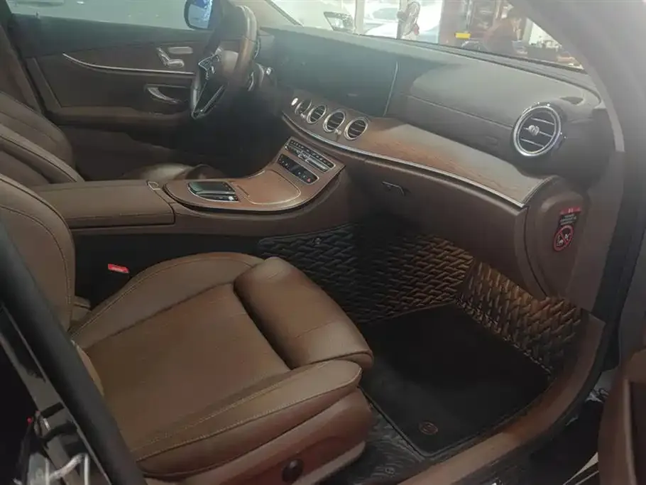 Mercedes-Benz E-Class 2023 из CN, фото 8