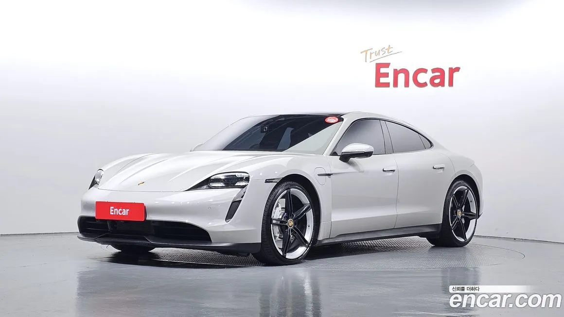 Porsche Taycan 2022 из KR, фото 1