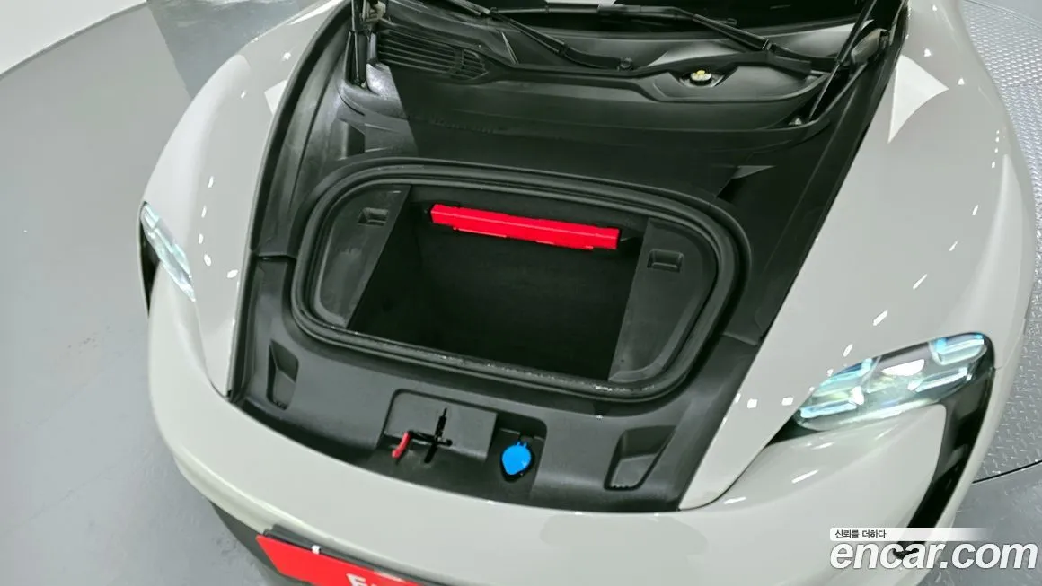 Porsche Taycan 2022 из KR, фото 6