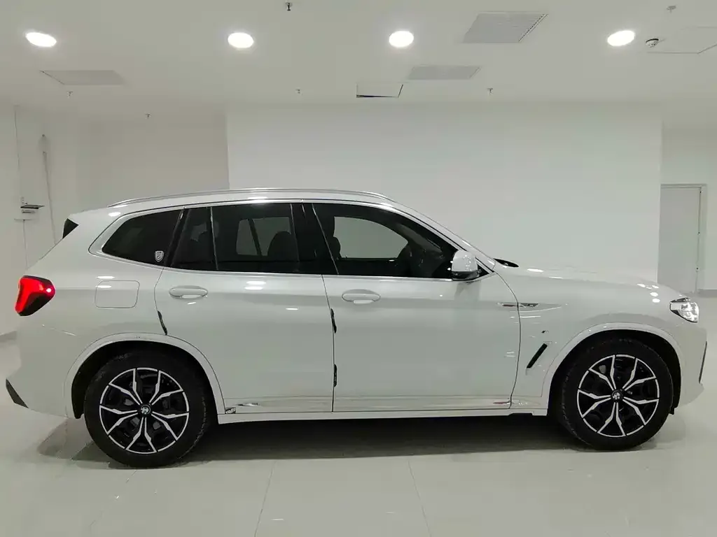 BMW X3 2022 из CN, фото 4