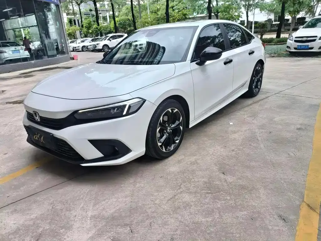 Honda Civic 2023 из CN, фото 1