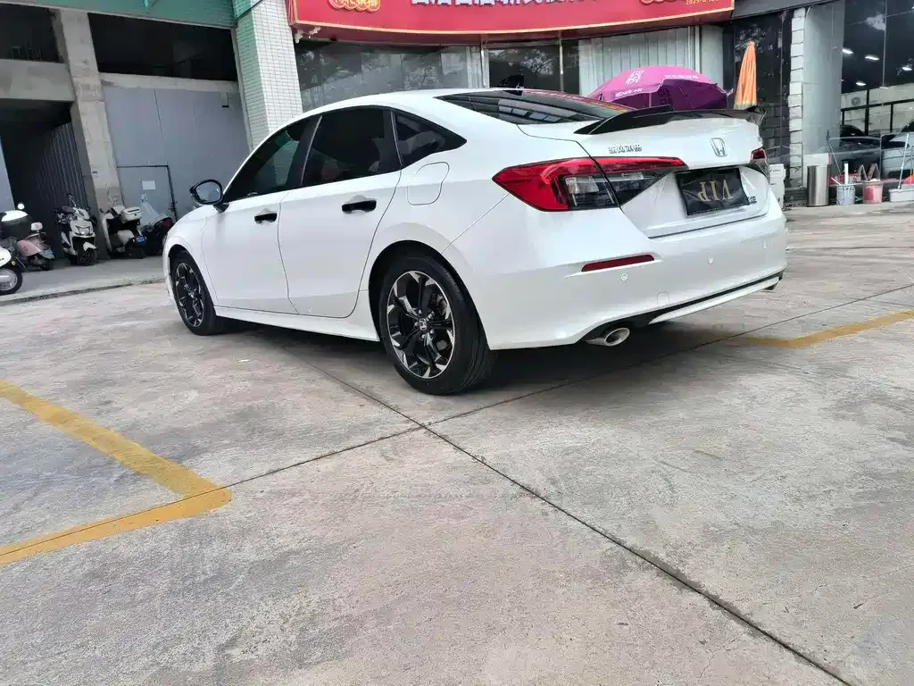 Honda Civic 2023 из CN, фото 9