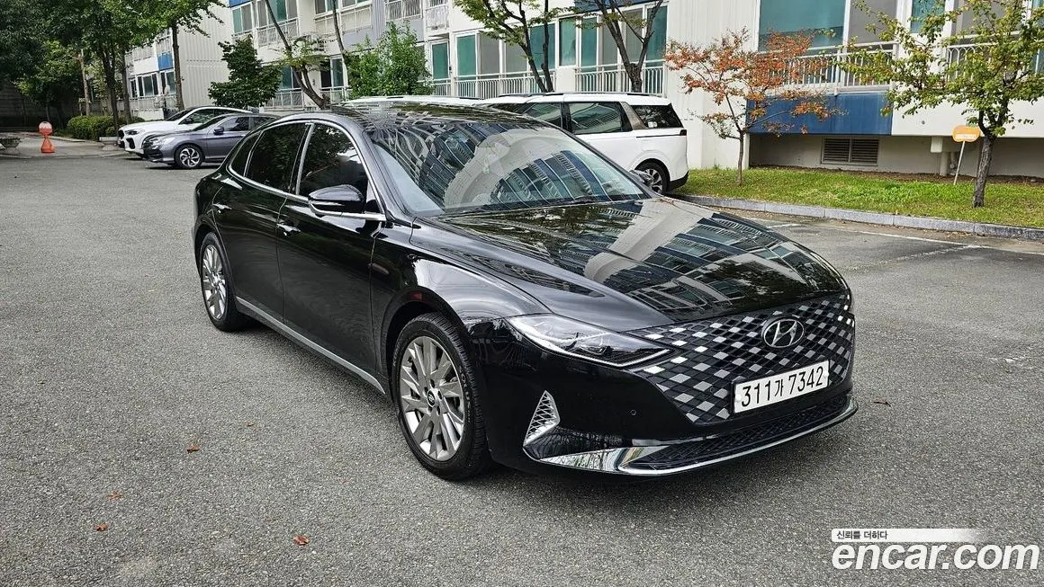 Hyundai Grandeur 2021 из KR, фото 2