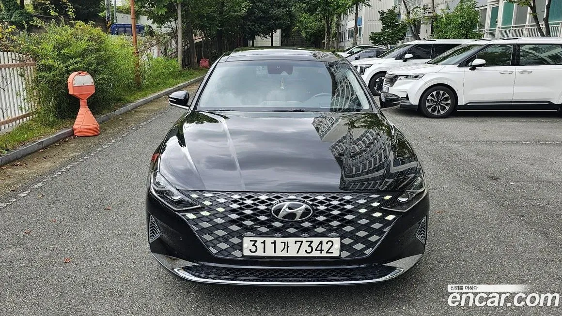Hyundai Grandeur 2021 из KR, фото 3