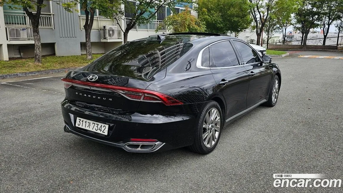 Hyundai Grandeur 2021 из KR, фото 4