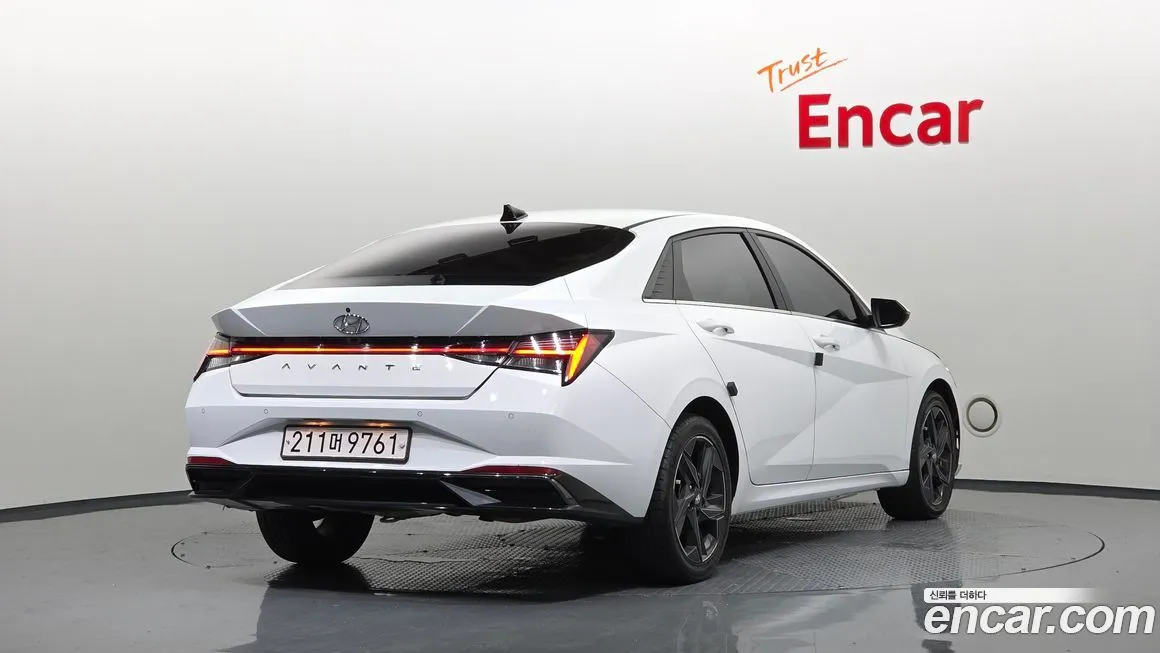 Hyundai AVANTE 2021 из KR, фото 2