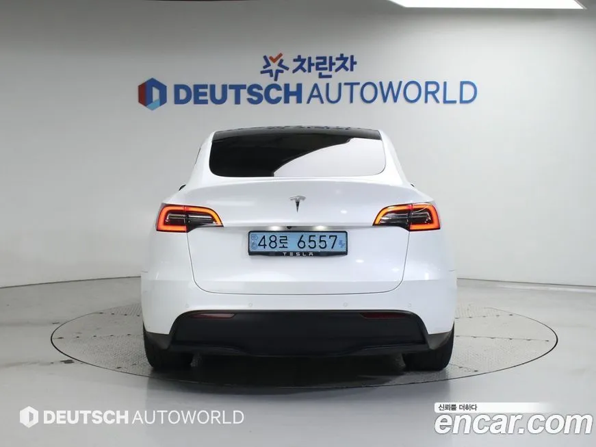 Tesla Model Y 2021 из KR, фото 4