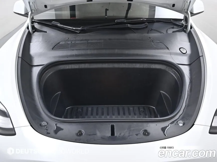 Tesla Model Y 2021 из KR, фото 6